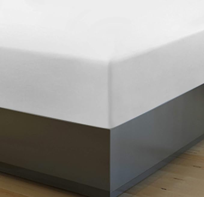 Utopia Bedding Fitted Sheet - Pack of 2 Bottom Sheets - Soft Brushed Microfiber - Deep Pockets, Shrinkage & Fade Resistant - Easy Care (Full, White)