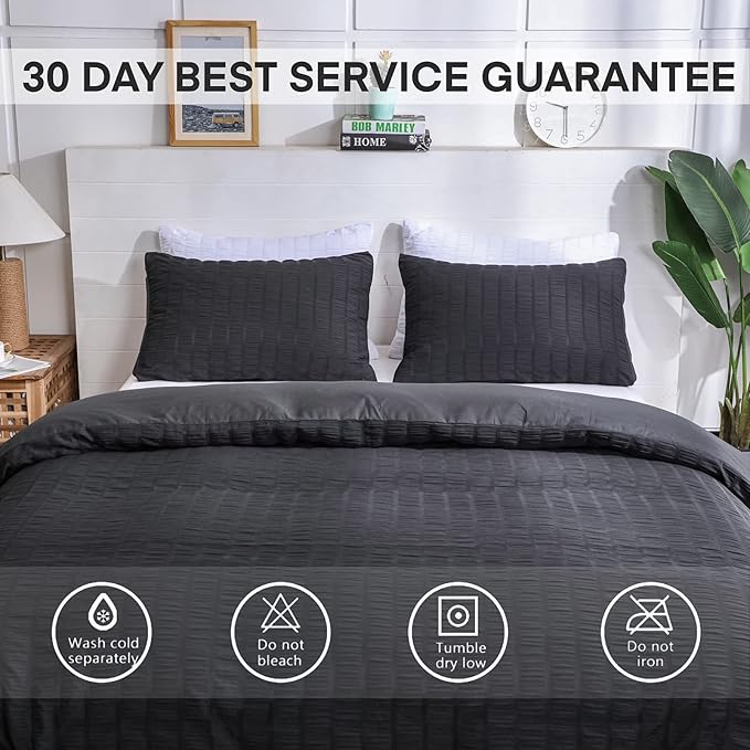 AveLom Seersucker Duvet Cover Set King Size (104 x 90 inches), 3 Pieces (1 Duvet Cover + 2 Pillow Cases), Black Ultra Soft Washed Microfiber, Textured Duvet Cover with Zipper Closure, Corner Ties