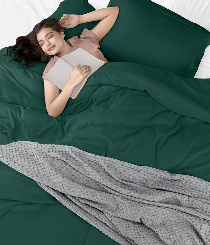 Utopia Bedding Duvet Cover Queen Size - 3 Piece with Zipper Closure - 1 Comforter Cover 90X90 Inches & 2 Pillow Shams 20X26 Inches (Emerald) Comforter Not Included