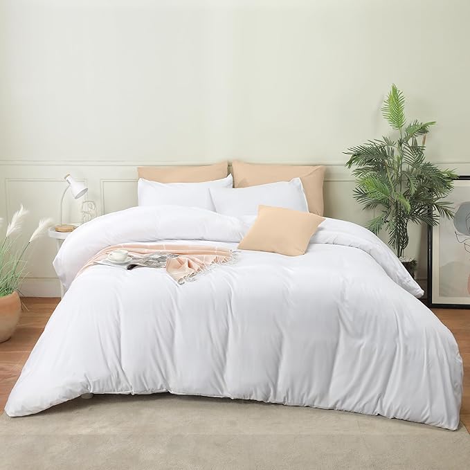 Utopia Bedding Duvet Cover Set with Pillowcases - 1 Duvet Cover with 2 Pillowcases - 20 X 36-3 Pieces Bedding Duvet Cover with Zipper Closure - Soft Brushed Microfiber (King, White)
