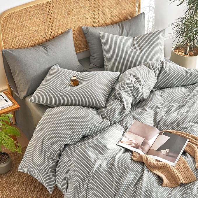 Wake In Cloud - Striped Cotton Duvet Cover Set, 100% Washed Cotton Textured Percale Bedding Set, Ticking Stripe Pinstripe Farmhouse, 3 Pieces, Grey, King Size