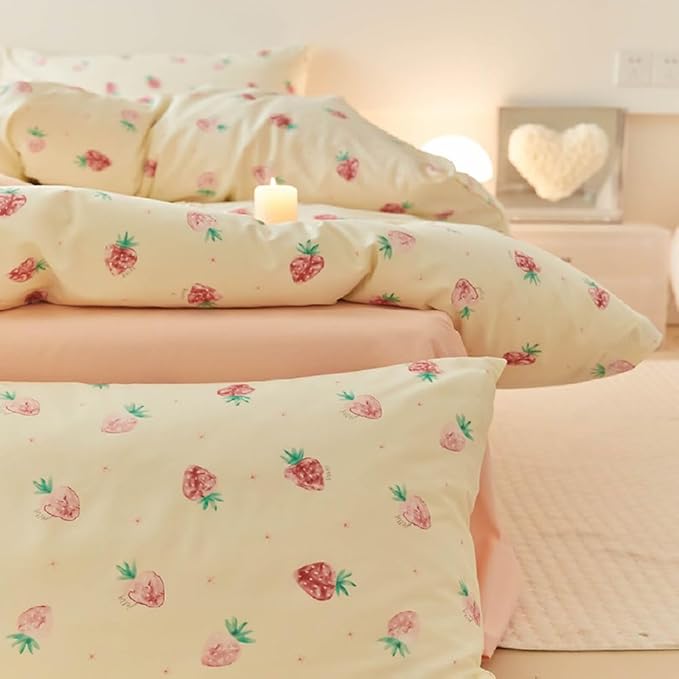 Nayoroom Strawberry Duvet Cover Set Full Size Girls Cute Pink Strawberries Kawaii Comforter Cover 2 Pieces Soft Lightweight Microfiber Cream White Bedding with Zipper Closure