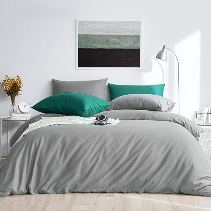 FLXXIE Pillow Cases Queen, Soft Microfiber Pillow Covers with Envelope Closure, Wrinkle Resistant Pillowcases, 2 Piece Set, 20x30, Dark Green