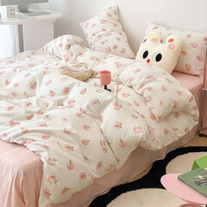 Nayoroom Pink Peach Duvet Cover Queen Size Kawaii Fruit Peaches Rabbit Printed on White Comforter Cover 3Pcs Kids Girls Soft Breathable Microfiber Cute Cartoon Bedding Set with Zipper Closure