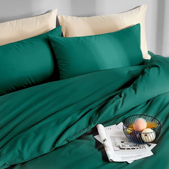 FLXXIE Pillow Cases Standard Size, Soft Microfiber Pillow Covers with Envelope Closure, Wrinkle, Stain Resistant Pillowcases, 2 Piece Set, 20x26, Dark Green