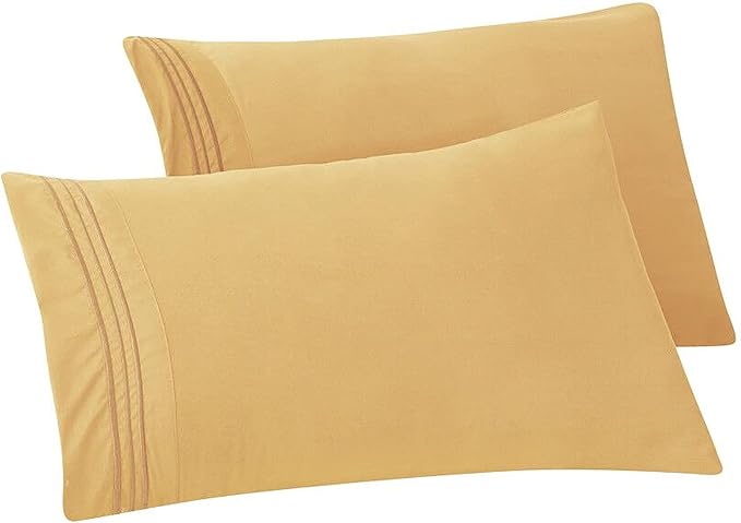 Elegant Comfort Solid Pillowcases 1500 Premium Hotel Quality Microfiber - Smooth Weave, Wrinkle and Stain Resistant, Easy Slip-On, 2-Piece Set, Standard/Queen Pillowcase, Gold