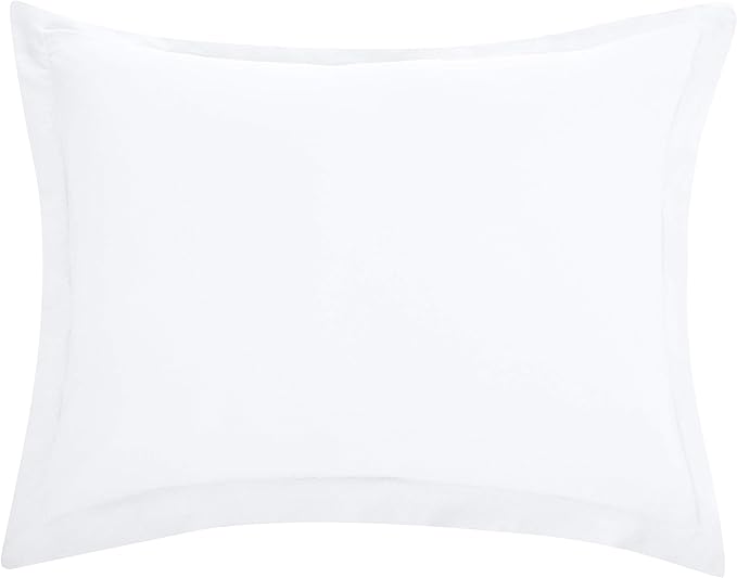 Amazon Basics Lightweight 2-Piece Microfiber Duvet Cover Set with Zipper Closure, Twin/Twin XL, Bright White