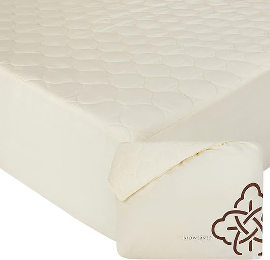 Bioweaves 100% Organic Cotton Mattress Pad Cover, GOTS Certified Cooling Quilted Fitted Mattress Topper & Protector with Soft Cotton Wadding - 20 Inch Deep Pocket, California King