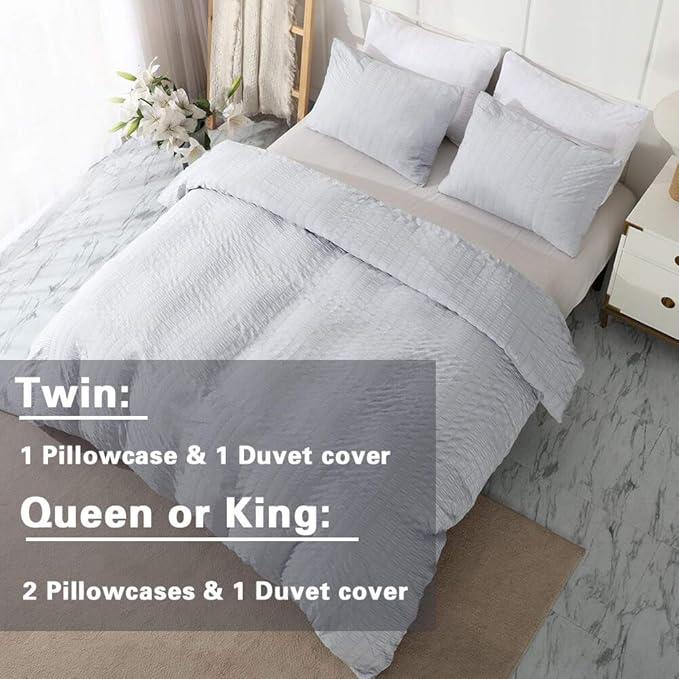 AveLom Seersucker Duvet Cover Set Queen Size (90 x 90 inches), 3 Pieces (1 Duvet Cover, 2 Pillow Cases), Light Gray Ultra Soft Washed Microfiber, Textured Duvet Cover with Zipper Closure, Corner Ties
