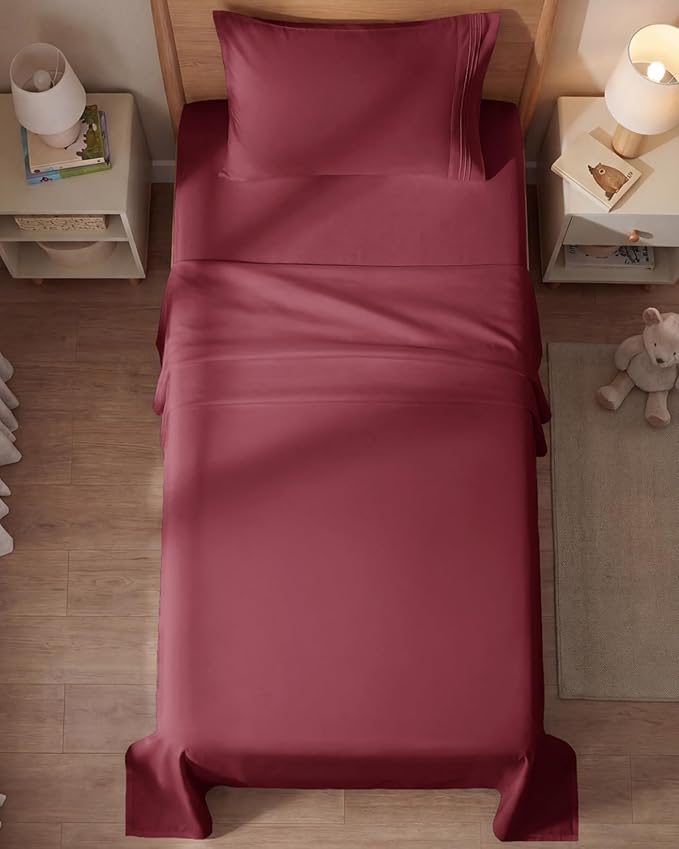 Twin Size 3 Piece Sheet Set - Comfy Breathable & Cooling Sheets - Hotel Luxury Bed Sheets for Women & Men - Deep Pockets, Easy-Fit, Extra Soft & Wrinkle Free Sheets - Burgundy Oeko-Tex Bed Sheet Set