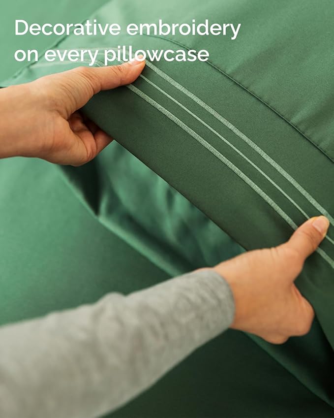Full XL Bed Sheet - 4 Piece Full XL Bed Sheets Set - Ultra-Soft, Breathable & Cooling - Hotel Luxury Bedding for Women & Men w/ Deep Pockets - Wrinkle Free & Fade Resistant - Oeko-Tex - Emerald Green