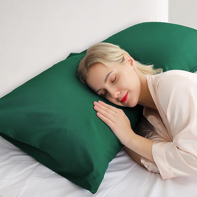 Warmstar Cotton Pillow Cases King Size Set of 2, 600 Thread Count Pillowcases 20x36 Inches, Soft Long Staple Cotton Pillowcases Breathable with Envelope Closure,Dark Green