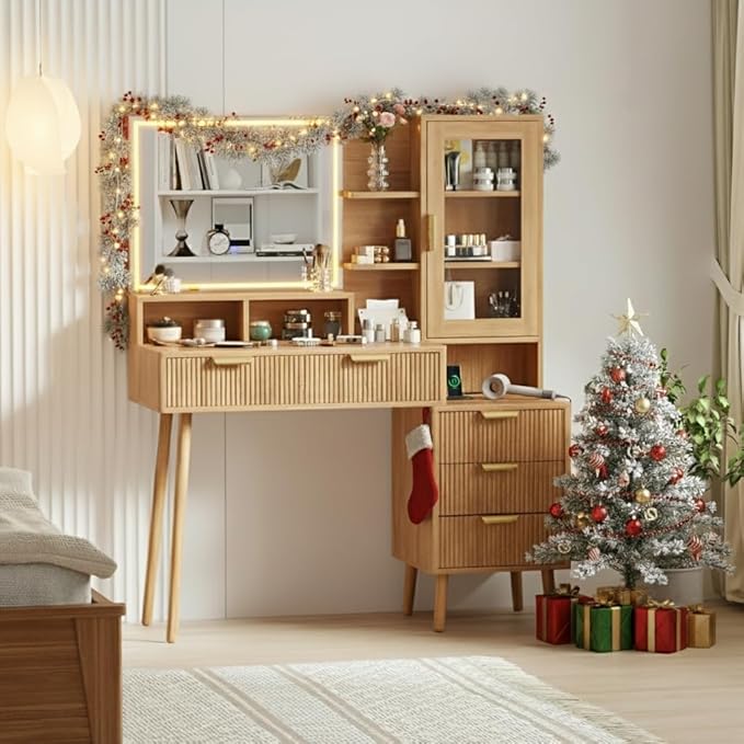 GAOMON Modern Fluted Makeup Vanity Desk with Lights & Power Outlet, 28" HD Lighted Mirror, 7 Drawers & 4 Storage Shelves, Luxury Gold Accent Dressing Table for Women Bedroom