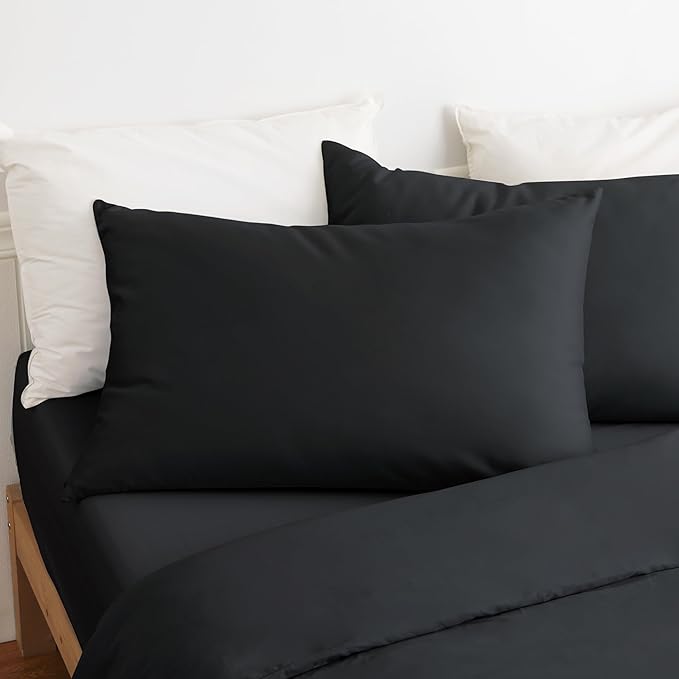 100% Cotton Classic Pillow Protectors with Invisible Zipper, 600 Thread Count Sateen Weave Soft and Breathable Pillow Cases, Protect Pillows from Dirt, Dust and Debris (Standard, 20"x26", Set of 4)