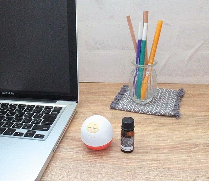 Stone Diffuser Swinging Animals Aromatherapy [Japan Import] Passive Diffuser for Essential Oil, Ceramic, Non-Electric, Room Decor, Gift (Daruma)