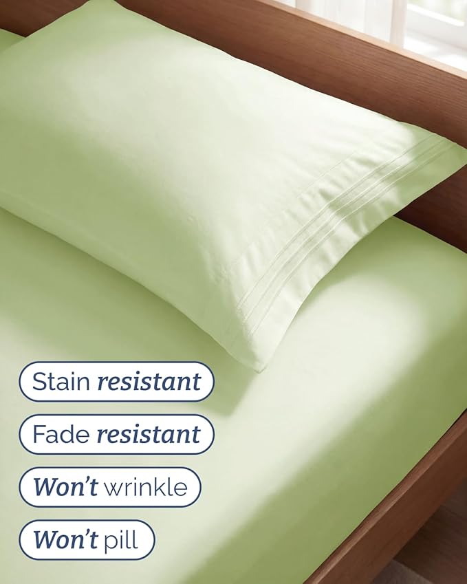 Twin Size 3 Piece Sheet Set - Comfy Breathable & Cooling Sheets - Hotel Luxury Bed Sheets for Women & Men - Deep Pockets, Easy-Fit, Soft & Wrinkle Free Sheets - Light Sage Green Oeko-Tex Bed Sheet Set