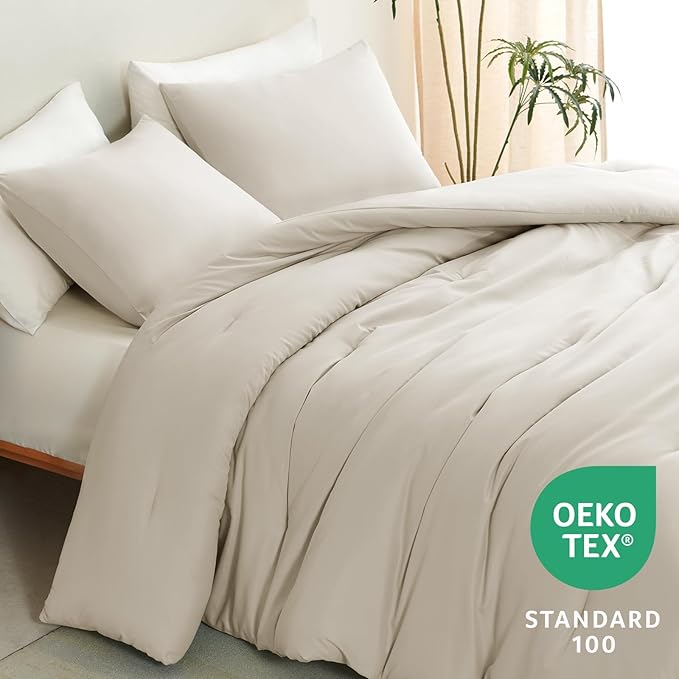 CozyLux Queen Comforter Set Oatmeal, 3 Pieces Solid Comforters Queen Size Breathable Quilted Bedding Sets, Luxury Soft Lightweight Bed Set with Down Alternative Comforter and 2 Pillowcases All Seasons