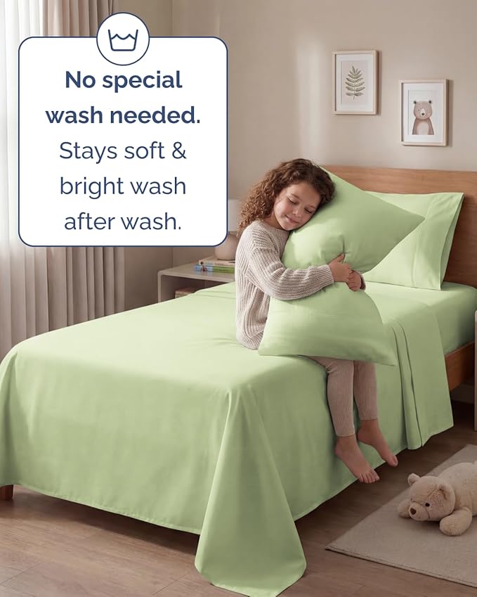Twin 4 Piece Sheet Set - Comfy, Breathable & Cooling - Hotel Luxury Bedding for Women, Men, Kids, Teens & Children - 1 Flat & 1 Fitted Sheet & 2 Pillowcases w/ Deep Pockets - Wrinkle Free - Light Sage