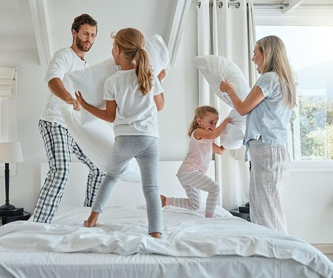 MoonRest® 17x17 Inch Synthetic Down Alternative Square Pillow Insert Form Stuffer for Sofa Shams, Decorative Throw Pillow, Cushion and Bed Pillow Stuffing - Hypoallergenic 17“X 17”