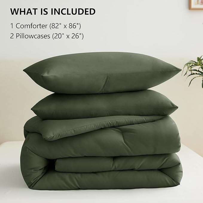 CozyLux Full Size Comforter Set Dark Green, 3 Pieces Solid Breathable Quilted Bedding Sets, Luxury Lightweight Soft Bed Set with Down Alternative Comforter and 2 Pillowcases for All Seasons
