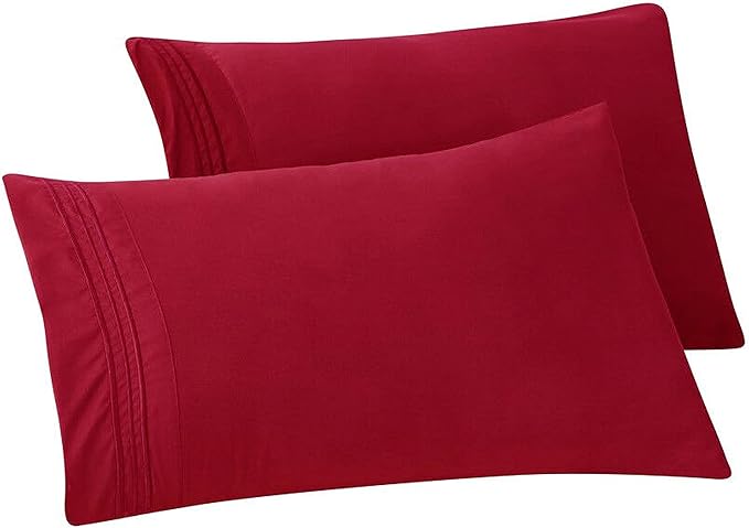 Elegant Comfort Solid Pillowcases 1500 Premium Hotel Quality Microfiber - Smooth Weave, Wrinkle and Stain Resistant, Easy Slip-On, 2-Piece Set, Standard/Queen Pillowcase, Burgundy