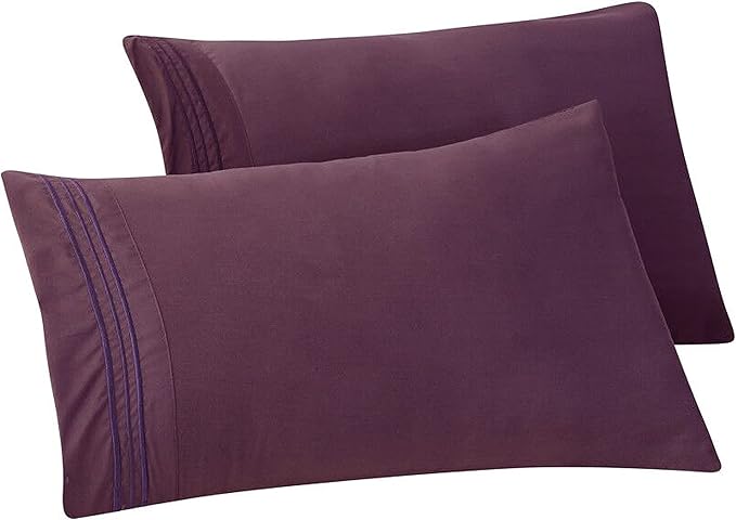 Elegant Comfort Solid Pillowcases 1500 Premium Hotel Quality Microfiber - Smooth Weave, Wrinkle and Stain Resistant, Easy Slip-On, 2-Piece Set, Standard/Queen Pillowcase, Purple