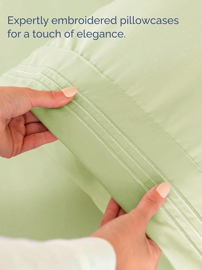Twin XL Size 3 Piece Sheet Set - Comfy Breathable & Cooling Sheets - Hotel Luxury Bed Sheets for Women & Men - Deep Pockets, Easy-Fit, Soft & Wrinkle Free Sheets - Light Sage Green Oeko-Tex Bed Sheets