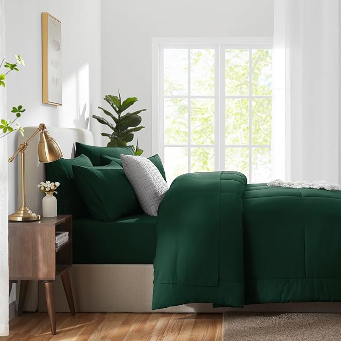 CozyLux Twin Comforter Set with Sheets Emerald Green, 5 Pieces Bed in a Bag, Green Comforter Twin Size, All Season Bedding Set with Stitch Quilted Comforter, Flat Sheet, Fitted Sheet, Pillowcases