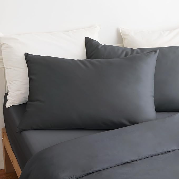 100% Cotton Classic Pillow Protectors with Invisible Zipper, 600 Thread Count Sateen Weave Soft and Breathable Pillow Cases, Protect Pillows from Dirt, Dust and Debris (Standard, 20"x26", Set of 4)