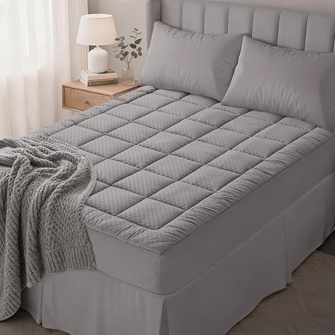 OLANLY King Quilted Fitted Mattress Pad, Elastic Fitted Mattress Topper, Cooling Soft Mattress Cover Stretches up to 21 Inches Deep, Machine Washable Mattress Protector (78x80 inch, Light Grey)