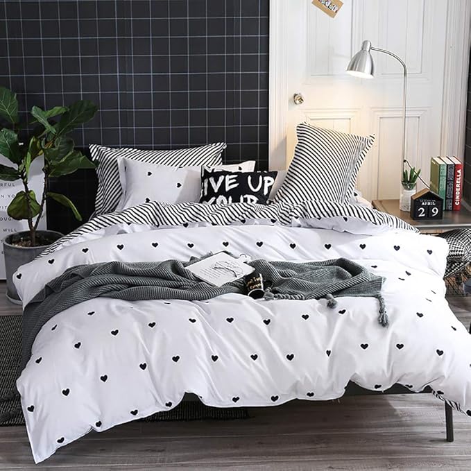 Omelas Kids Heart Love Queen Duvet Cover Set Black and White Teens Girls Lovely Heart-Shaped Pattern Striped Reversible Full/Queen Bedding Soft Breathable Quality Brushed Microfiber (3 Pcs,XD,Q)