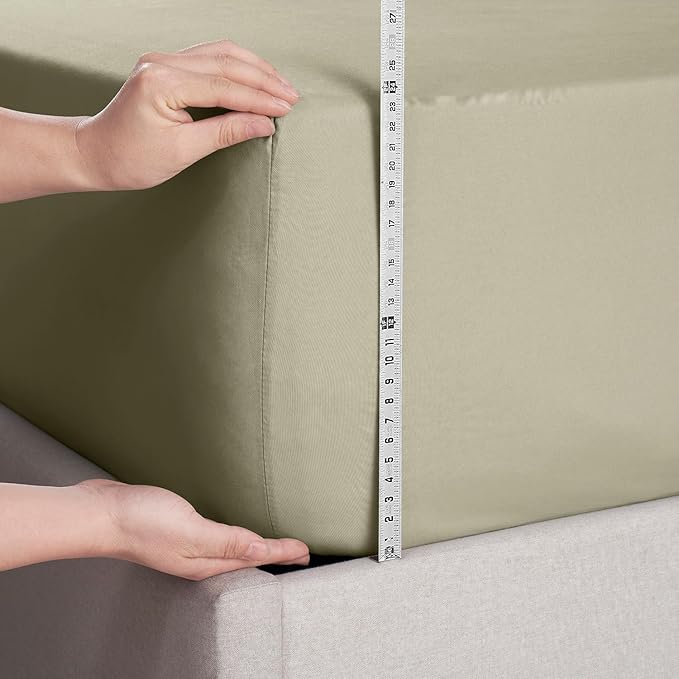 Nestl Light Sage California King Fitted Sheet Extra Deep Pocket, Hotel Luxury Cal King Fitted Sheet Only Easily Fits 18 to 24 Inch Mattress, Super Soft, Wrinkle-free, and Breathable with Corner Straps