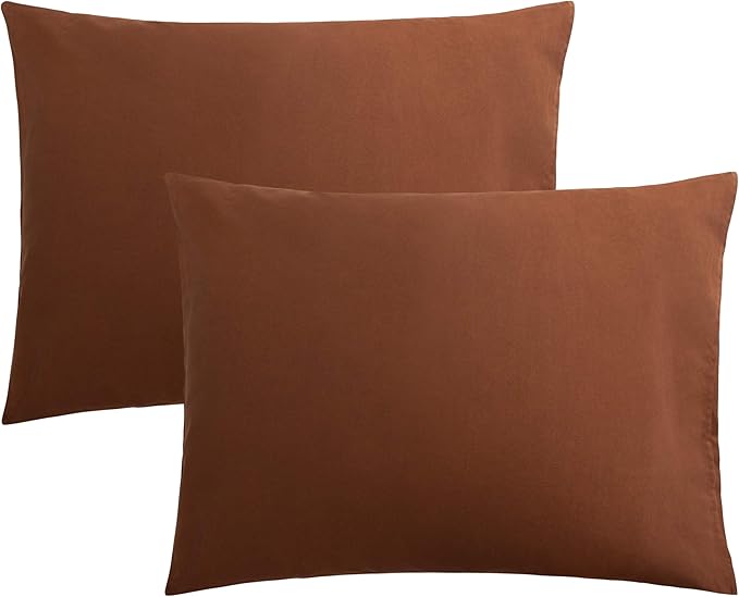 FLXXIE Pillow Cases Standard Size, Soft Microfiber Pillow Covers with Envelope Closure, Wrinkle, Stain Resistant Pillowcases, 2 Piece Set, 20x26, Brown