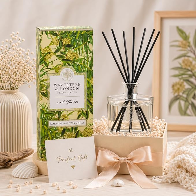 Wavertree & London Natural Lemongrass & Lemon Myrtle Scented Reed Diffusers Set - Long Lasting Aromatherapy Air Freshener Diffuser with Sticks | 250ml Scented Diffuser with 6 Months Scent Life