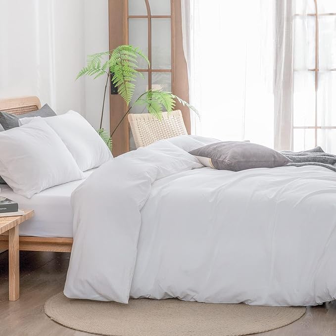 BESTOUCH Duvet Cover Set 100% Washed Cotton Linen Feel Super Soft Comfortable Chic Lightweight 3 PCs Home Bedding Set Solid Bright White Alaska King