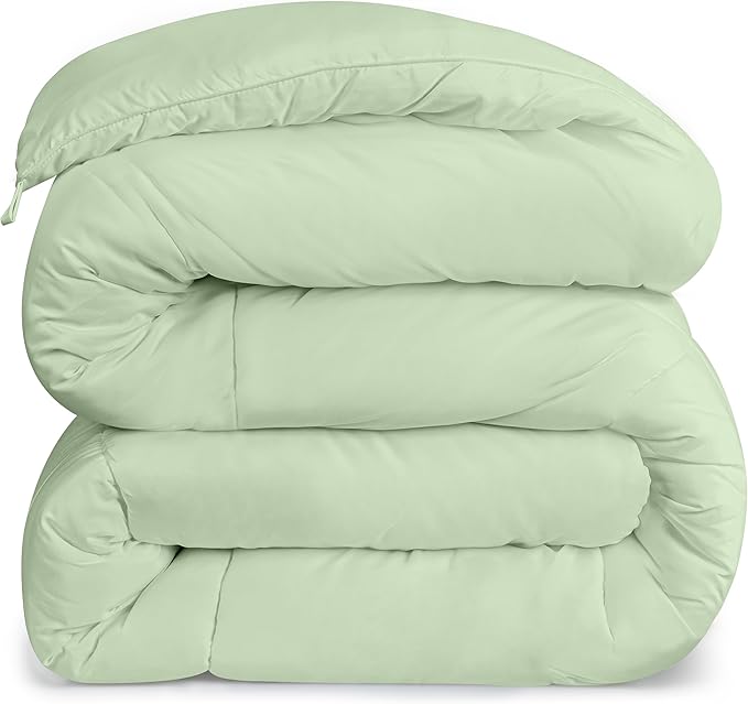 Utopia Bedding Comforters King Size, All Season Duvet Insert, Down Alternative Box Stitched Bed Comforter with Corner Tabs, Machine Washable (Sage Green)