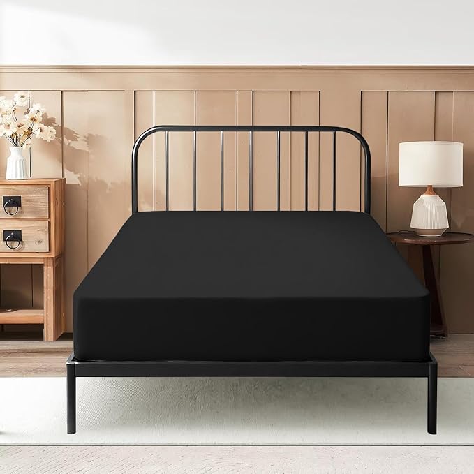 Full Fitted Sheet 54 x 75 Inches 6" Deep Pocket 100% Egyptian Cotton 600 Thread Count Snug Fit for Trifold Mattress, Narrow Twin, Camp Bunk, Guest Bed, Army Cot Soft & Breathable – Black