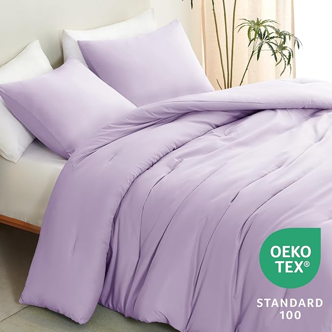 CozyLux Lavender Queen Comforter Set, 3 Pieces Light Purple Solid Breathable Quilted Boho Bedding Sets, Luxury Fluffy Soft Bed Set with Down Alternative Comforter and 2 Pillowcases for All Season