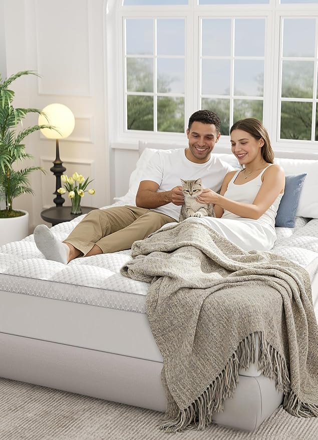 BEDELITE Queen Mattress Topper 3 Inch Thick Mattress Pad, Plush Pillow Top Bed Cover with Elastic Deep Pockets Up to 6-24 Inch for Pressure Relief, Shredded Memory Foam Filling (White)