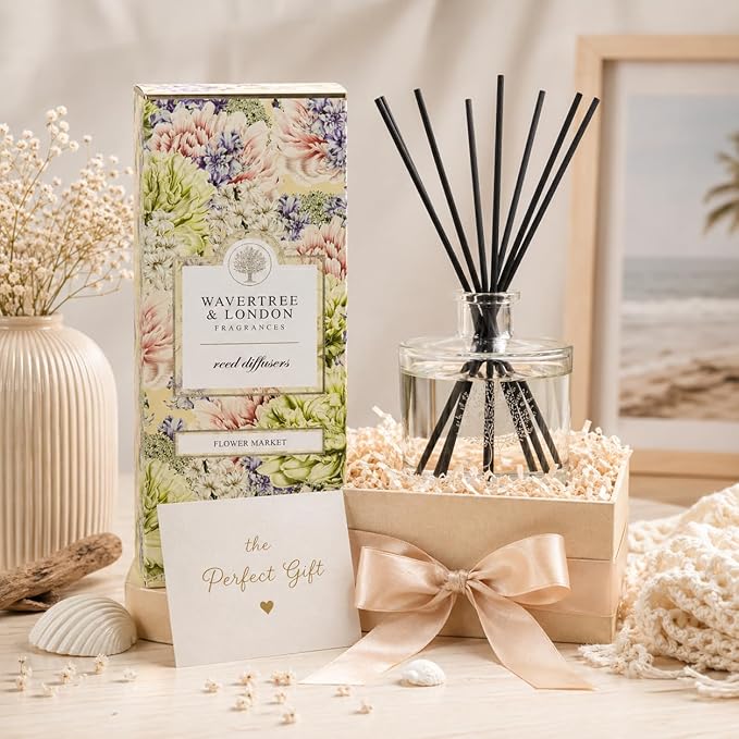 Wavertree & London Natural Flower Market Scented Reed Diffusers Set - Long Lasting Aromatherapy Air Freshener Diffuser with Sticks for Home & Office | 250ml Scented Diffuser with 6 Months Scent Life