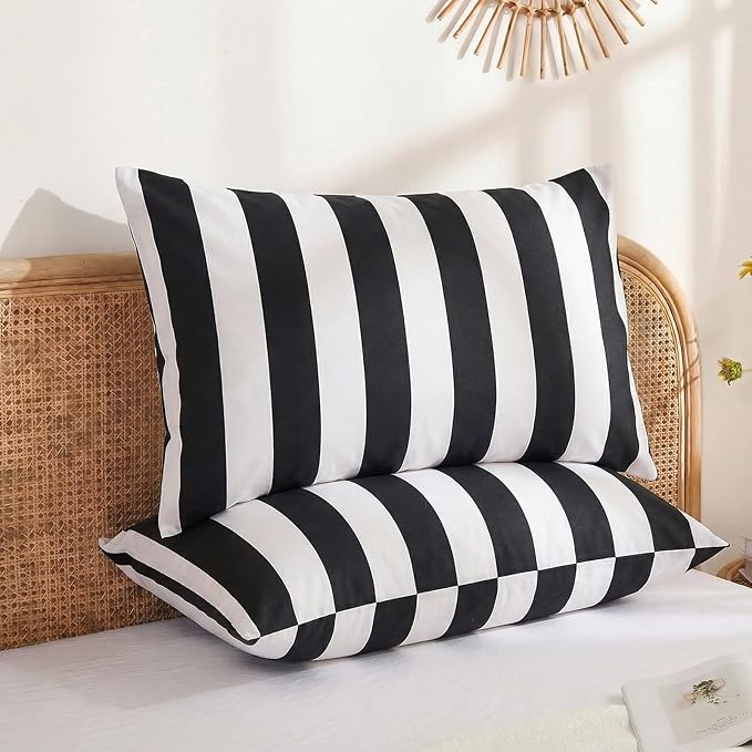 Merryword Queen Size Pillowcases, 100% Cotton Pillow Cases, Black and White Striped Pillowcases, Luxury Linen Like Pillowcase, Soft Breathable Wide Stripes Pillow Covers, Set of 2