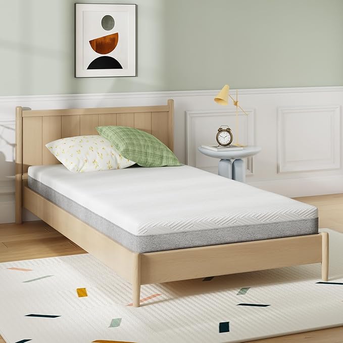 Novilla Full Size Mattress, 6 Inch Full Mattresses for Kids, Gel-Infused Memory Foam Mattress for Pain Relief & Supportive & Cooling Sensation, CertiPUR-US Certified in a Box