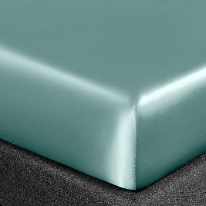 Homiest 4pcs Satin Sheets Set Luxury Silky Satin Bedding Set with Deep Pocket, 1 Fitted Sheet + 1 Flat Sheet + 2 Pillowcases (King Size, Greyish Green)