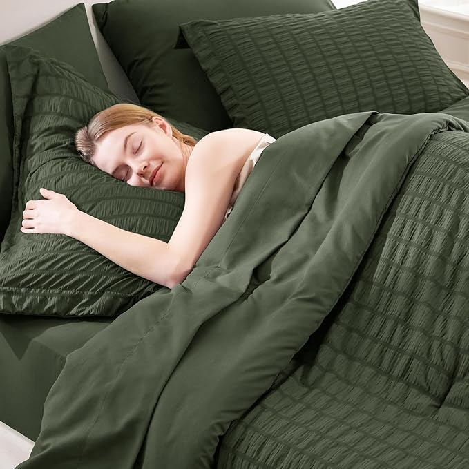CozyLux Full Size Comforter Sets with Sheets 7 Pieces, Dark Green Seersucker Bed in a Bag Textured Luxury Soft Bedding Set with Down Alternative Comforter, Sheets, Pillowcases & Shams for All Seasons