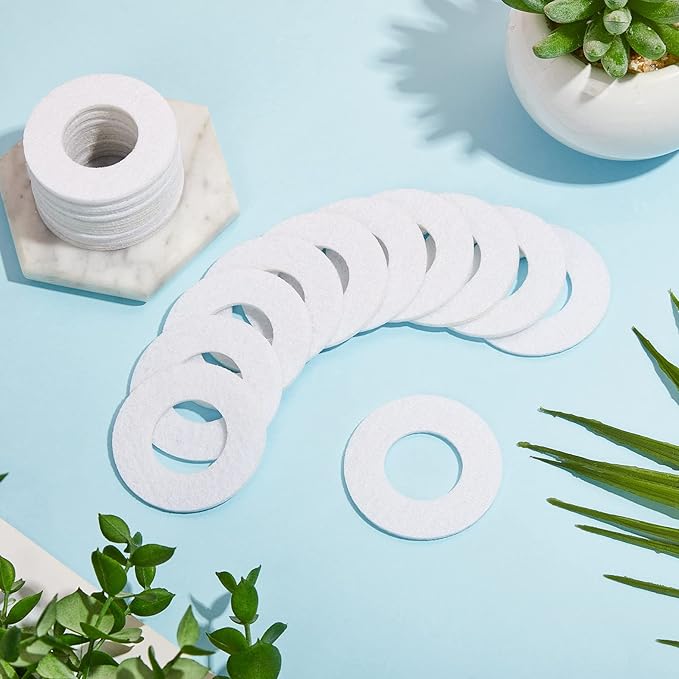 Maitys 48 Pieces Mini Diffuser Refill Pads Microfiber Absorbing Pads Circle Essential Aromatherapy Sheets Round Refill Aroma Pad for Oil Fan Humidifier Filter Diffusers Spa Room Home Car