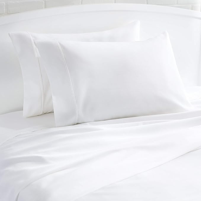 Amazon Basics 400 Thread Count Cotton Pillowcases, Standard, 30" L x 20" W, White - Set of 2, Pillows Not Included