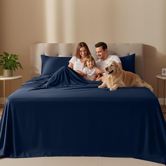 Utopia Bedding Queen Size Sheet Set – 4 Piece Bed Sheets, Soft and Breathable Microfiber, Includes 1 Fitted Sheet, 1 Flat Sheet and 2 Pillowcases – Oeko Tex (Navy)