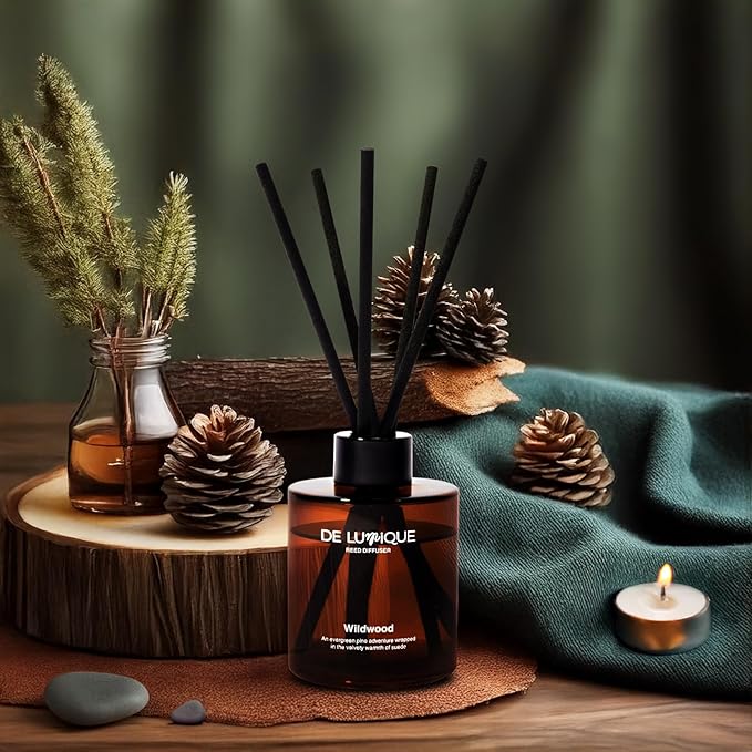 Wildwood Scent Reed Diffuser – Home Fragrance Diffuser with Pine, Suede, Patchouli & Sandalwood – Long Lasting Diffusers for Home Scented Aroma Sticks – 150ml