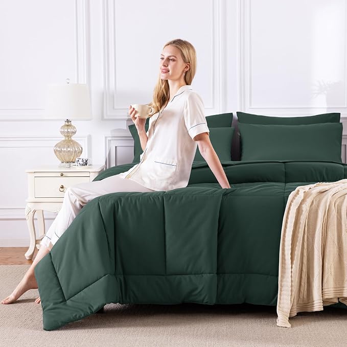 CozyLux Twin XL Comforter Set Forest Green, 5 Pieces Twin Extra Long Bed in a Bag for College Dorm, All Season Bedding Set with Stitch Quilted Comforter, Flat Sheet, Fitted Sheet, Pillowcases