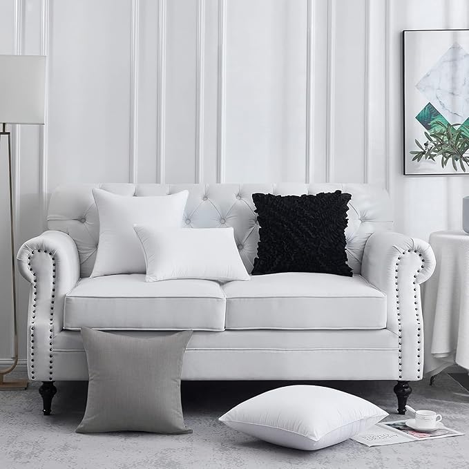 FAVRIQ 18 x 18 Pillow Inserts - Firm and Fluffy Decorative Square Sofa Throw Pillow with 100% Cotton Cover - Down Alternative Pack of 4